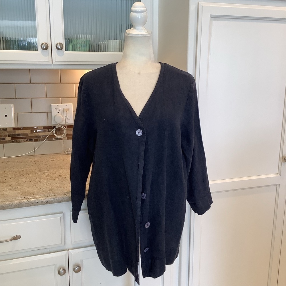 Hot Cotton by Marc Ware Navy Button-Up Top Size Medium